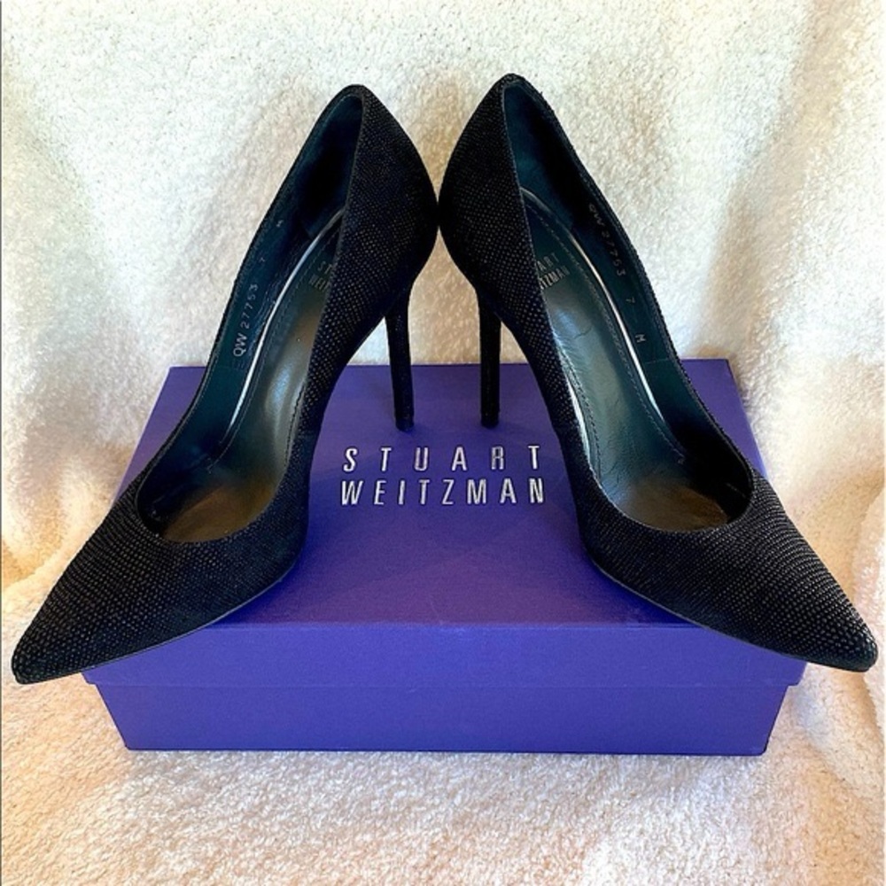 Stuart Weitzman Nouveau Suede Goosebump Pump, Black Sz 7